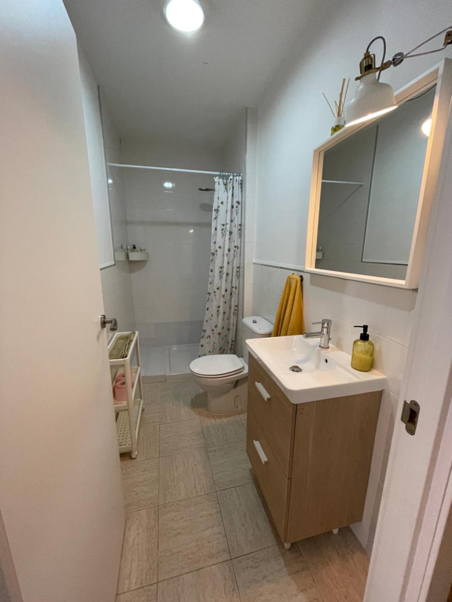 Apartamento Obispo Salvado ตุย ภายนอก รูปภาพ
