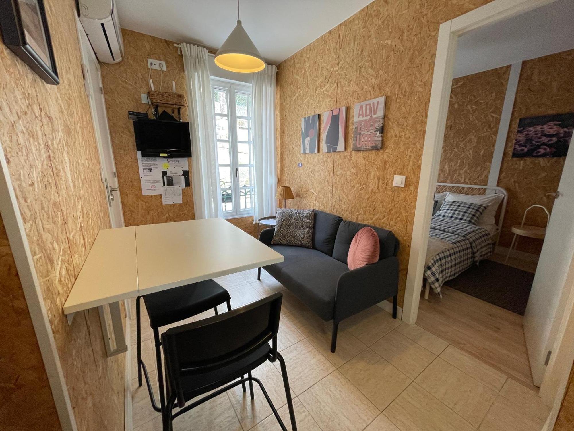 Apartamento Obispo Salvado ตุย ภายนอก รูปภาพ